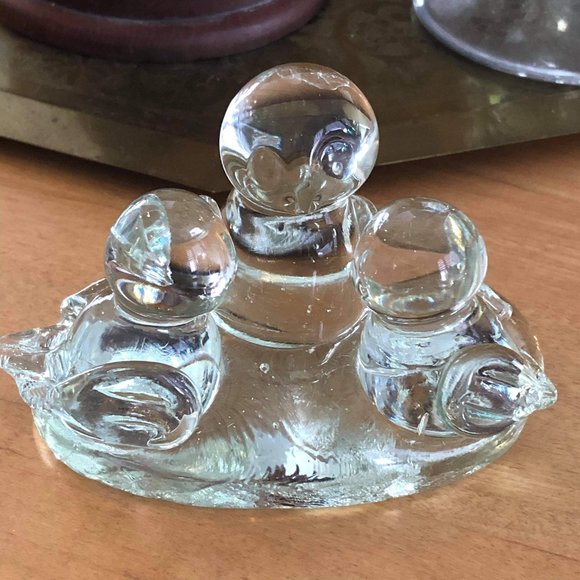 Vintage clear art glass multi owl sculpture